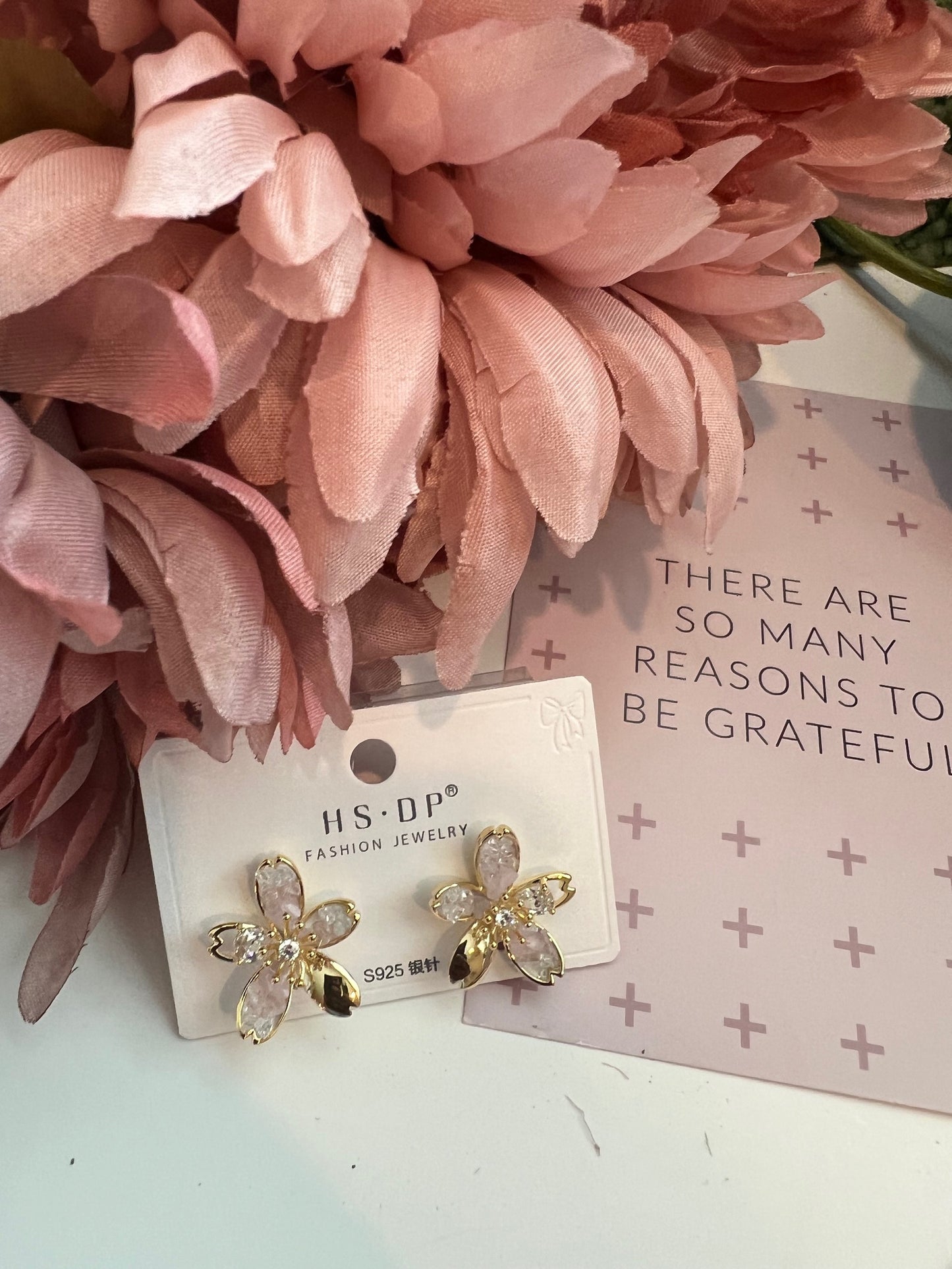 The Floral "Signature" Embrace Box