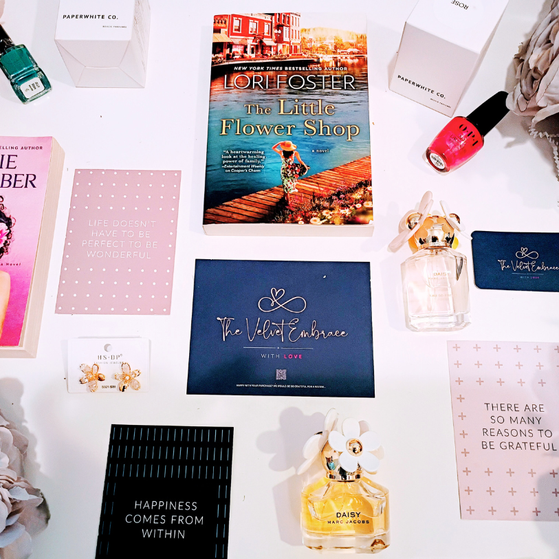 The Floral "Essential" Embrace Box