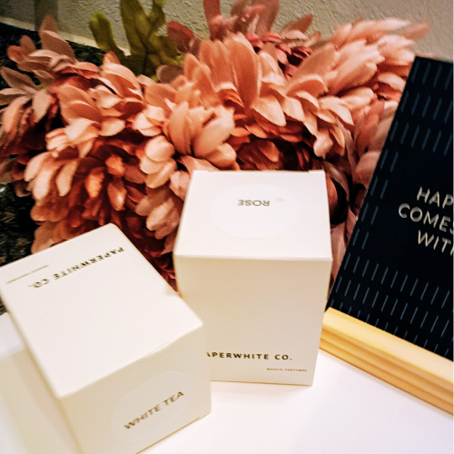 The Floral "Essential" Embrace Box